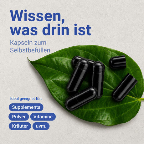Kapseln auf grünem Blatt, geeignet für Supplements, Pulver, Vitamine und Kräuter; Text: Wissen, was drin ist